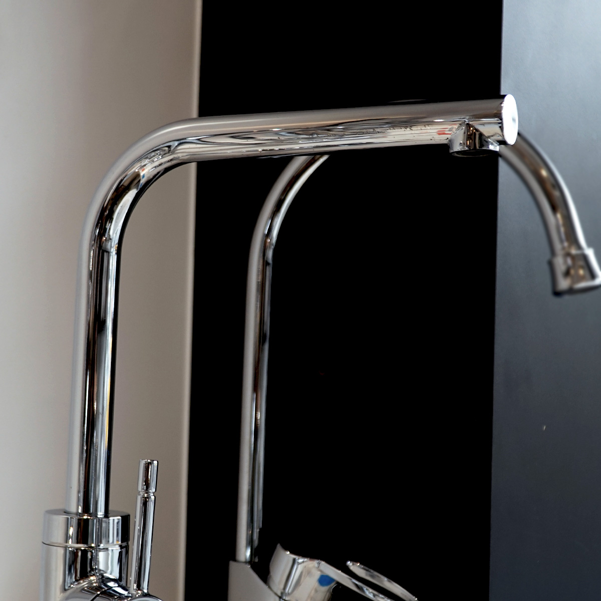 Vòi rửa chén MOEN 60400 - 5
