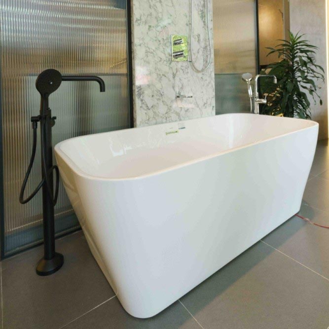 Bộ vòi bồn tắm đặt sàn MOEN 7040MCLKBL+157642 - 3
