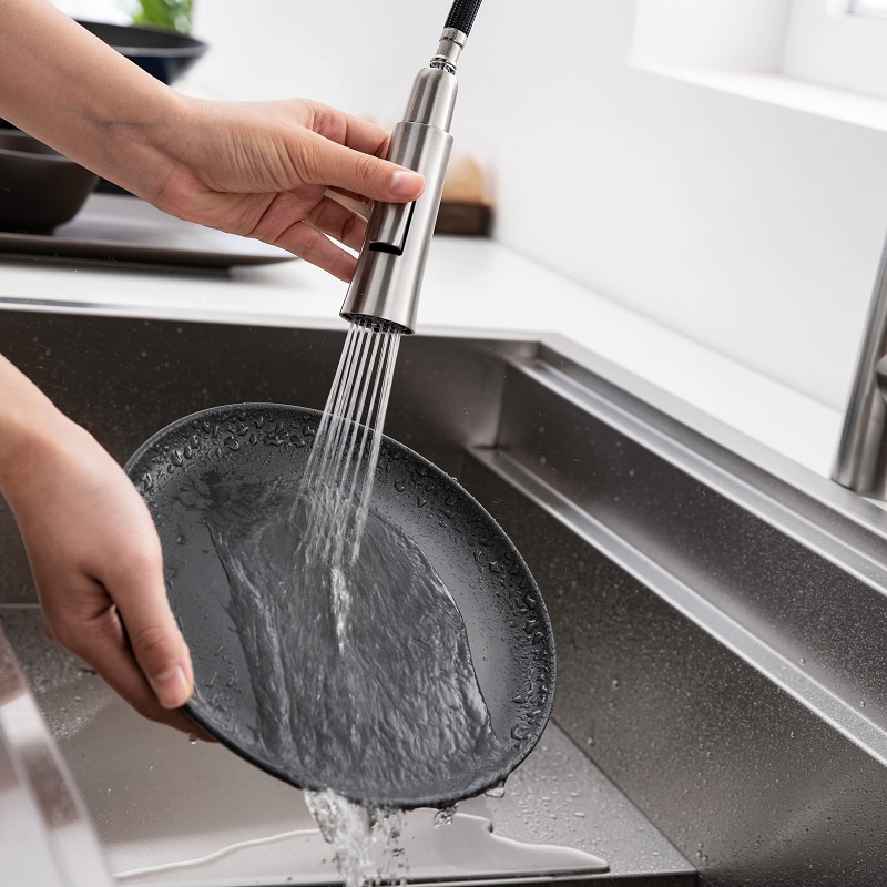 Vòi chậu bếp nóng lạnh dây rút MOZA KLUGER KLF0009C (KLF0009S) - 4