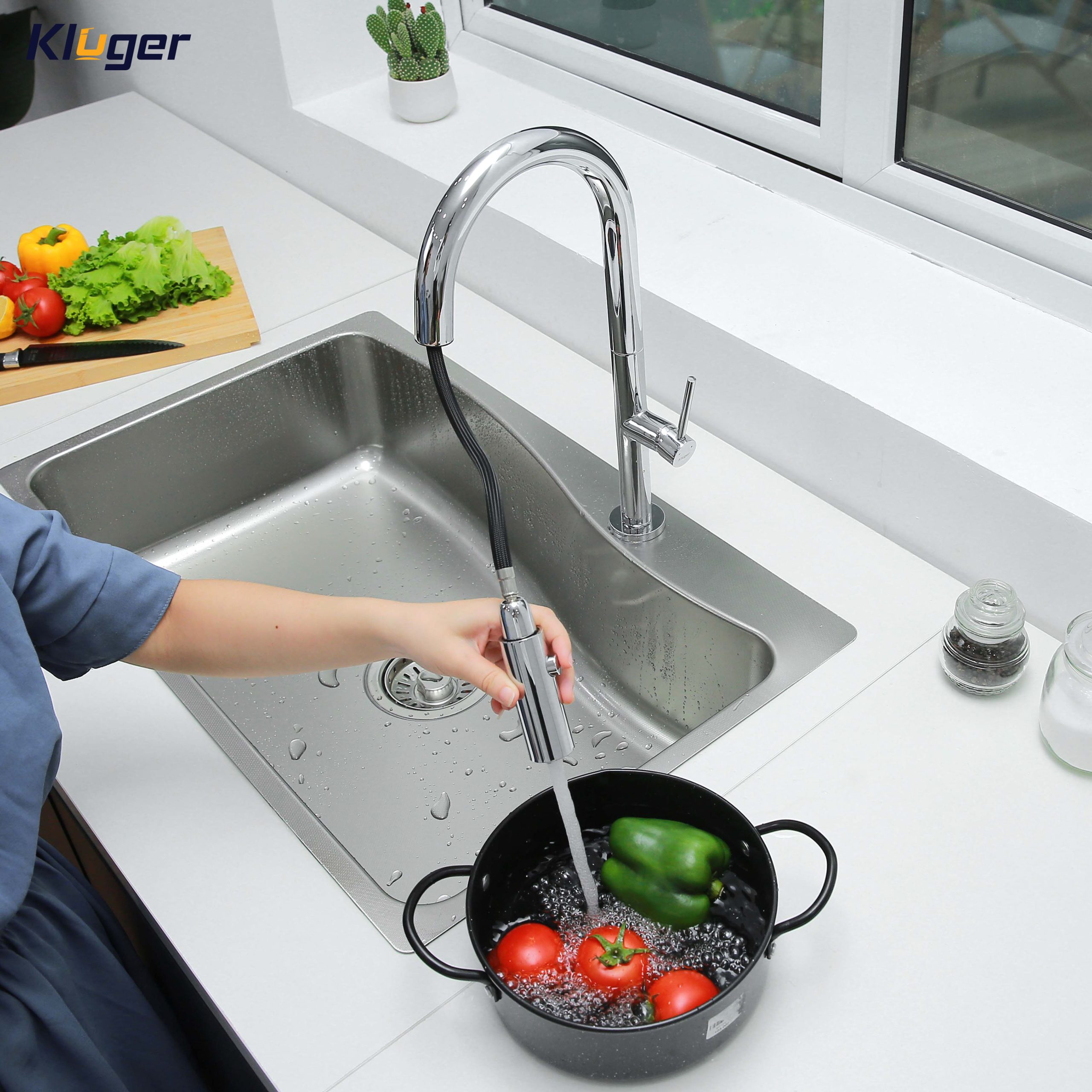 Vòi chậu bếp nóng lạnh dây rút JADE KLUGER KLF0010B (KLF0010C) - 5