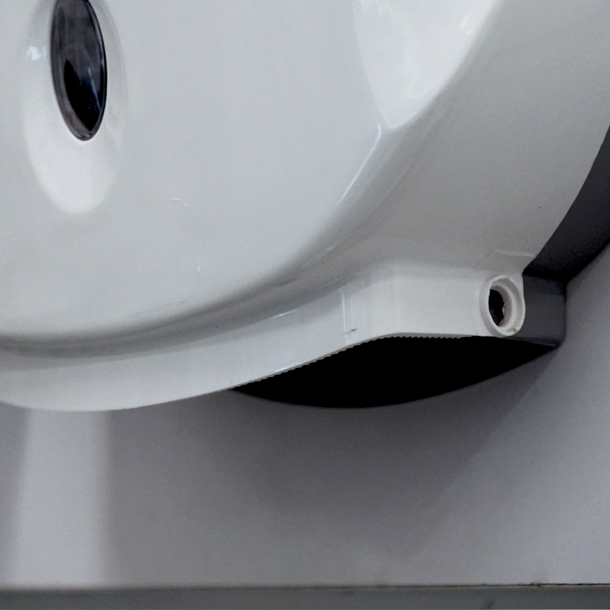 Hộp giấy vệ sinh trắng ATMOR AT1008A - 5