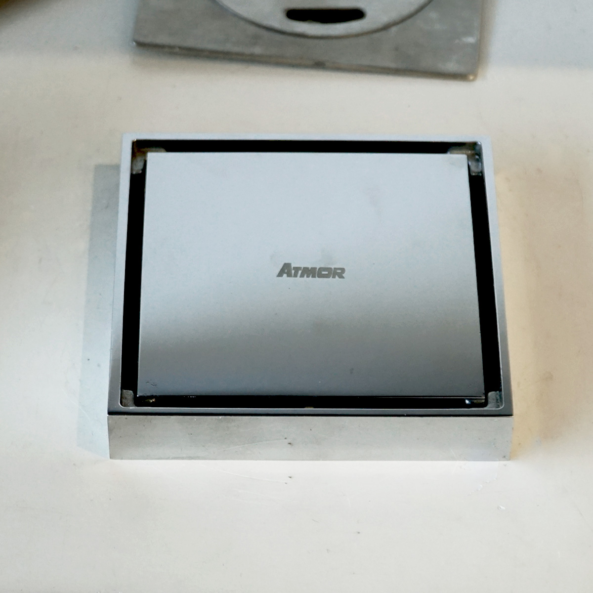 Phễu thoát sàn đồng mạ chrome 10x10cm ATMOR AH018 - 4