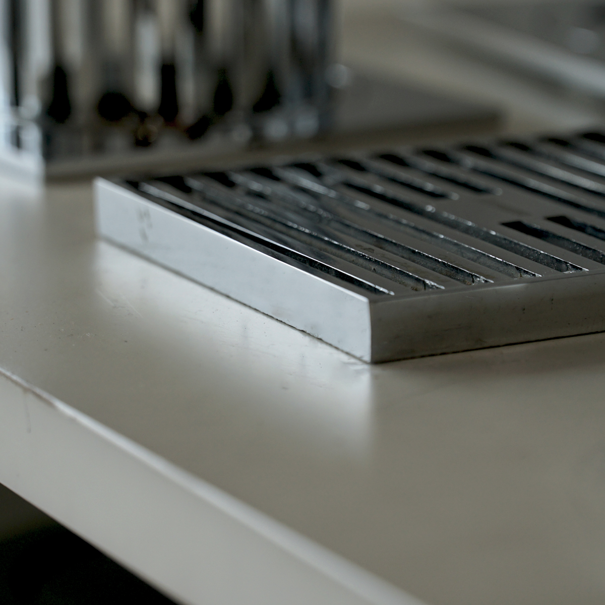 Phễu thoát sàn đồng mạ chrome 10x10cm ATMOR 8108 - 7