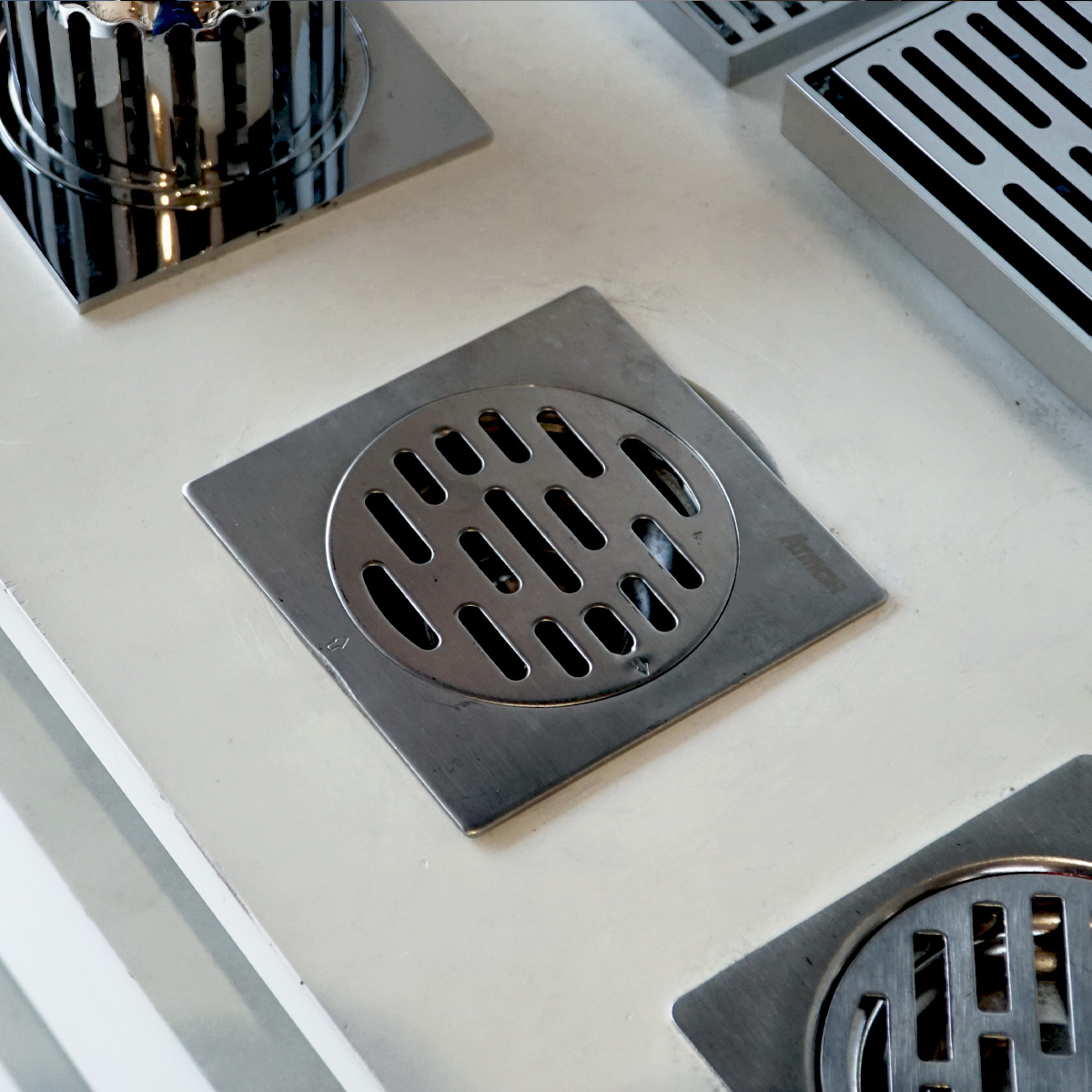 Phễu thoát sàn inox 10x10cm ATMOR AH001 - 4