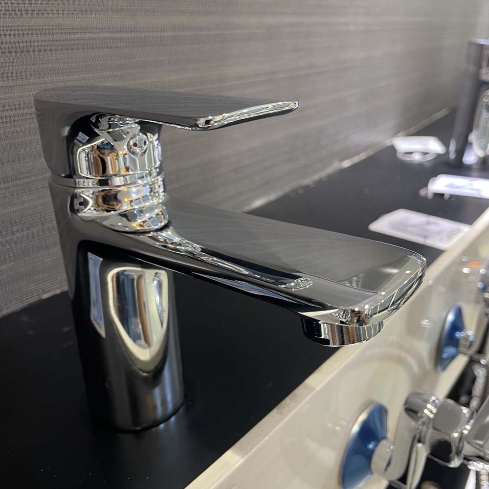 Vòi chậu lavabo nóng lạnh Caesar B730CU - 7