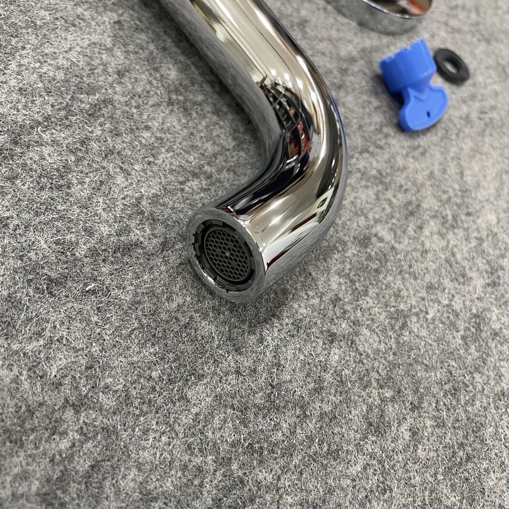 Vòi lavabo nóng lạnh âm tường Caesar B308C - 12