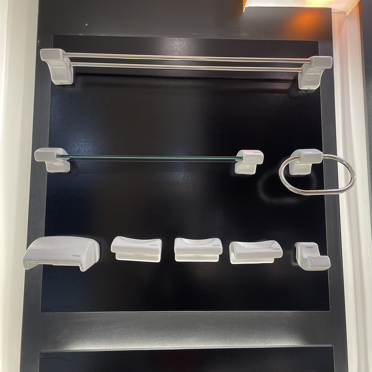 Bộ phụ kiện sứ 6 món Caesar Q940-A6 (Q940A6) - 2