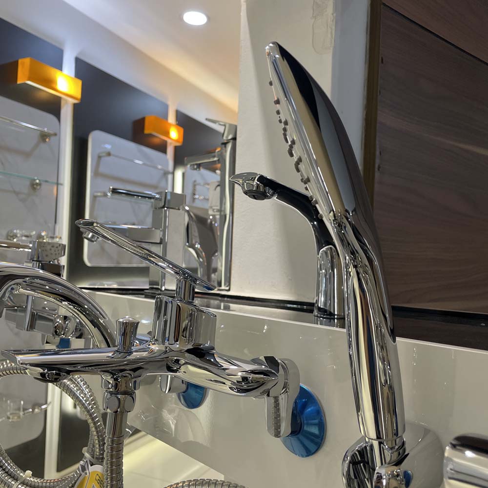 Bộ vòi sen tắm nóng lạnh Caesar S823C - 4