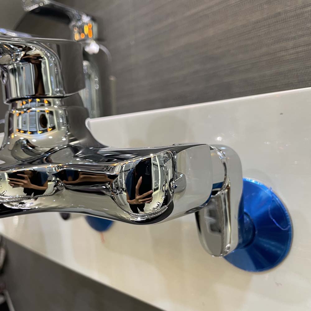 Bộ vòi sen tắm nóng lạnh Caesar S733C - 2