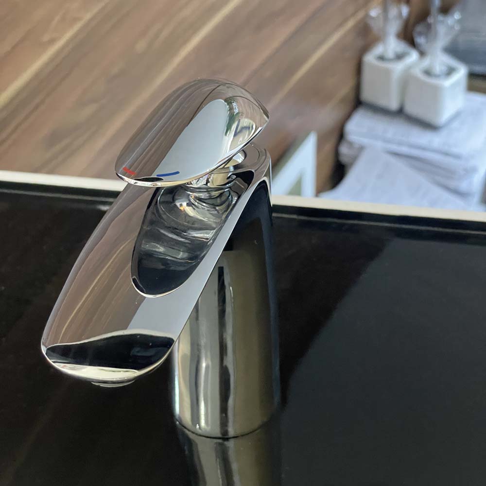 Vòi chậu lavabo nóng lạnh Caesar B810CU - 6