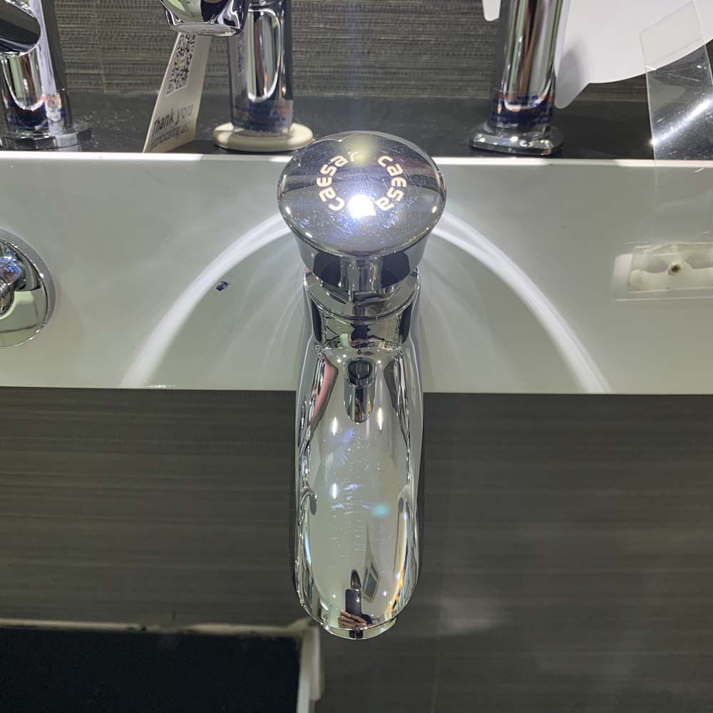 Vòi nước lạnh gắn tường Caesar W054C - 5