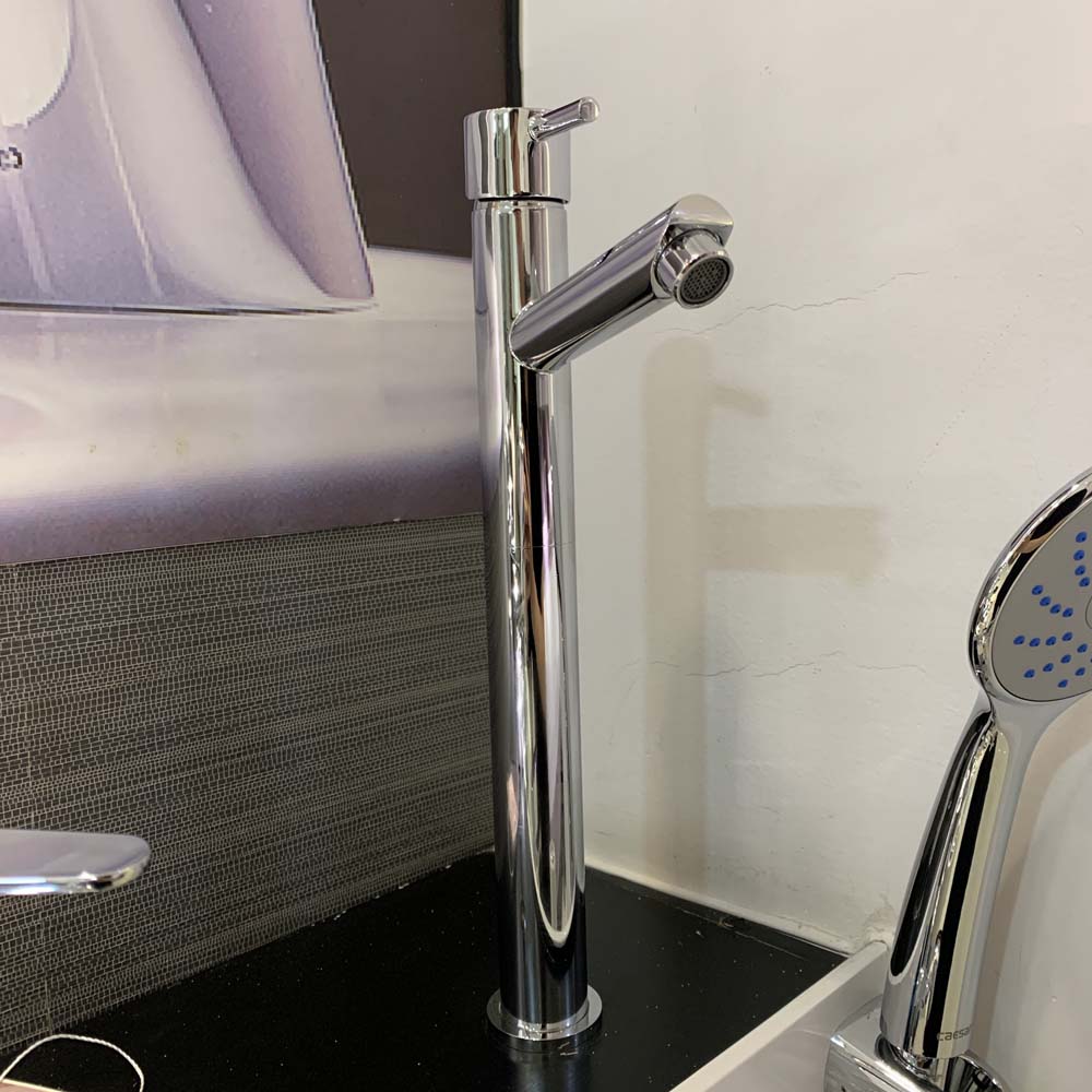 Vòi chậu lavabo lạnh Caesar B041CU - 2