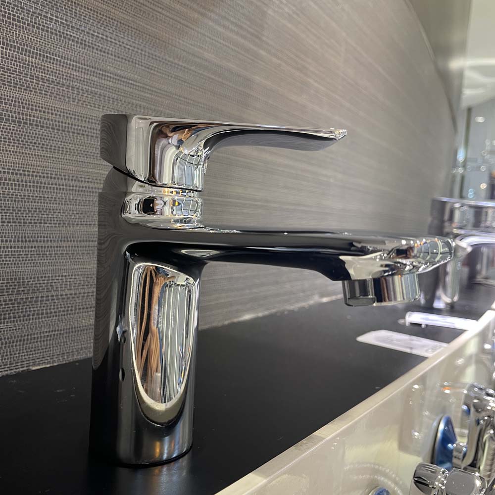 Vòi chậu lavabo nóng lạnh Caesar B730CU - 9