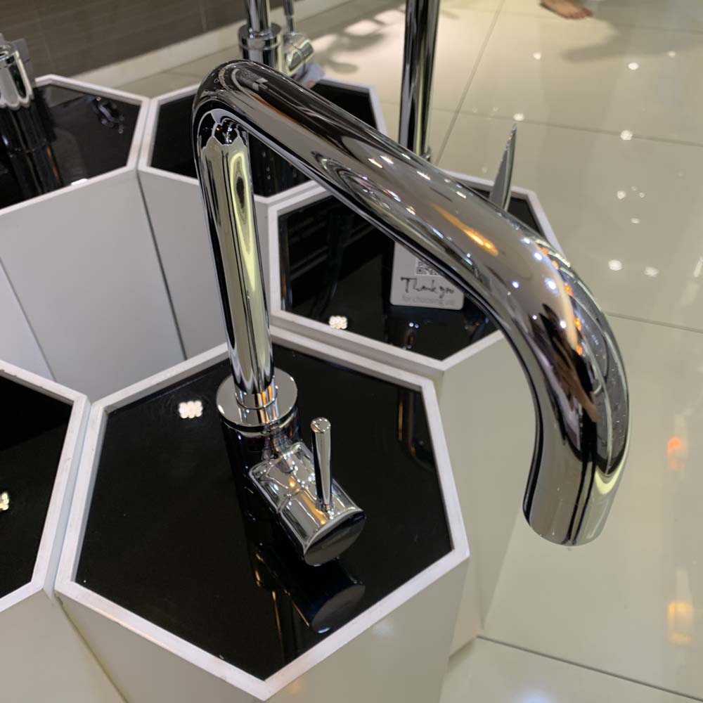 Vòi bếp nóng lạnh Caesar K685C - 9