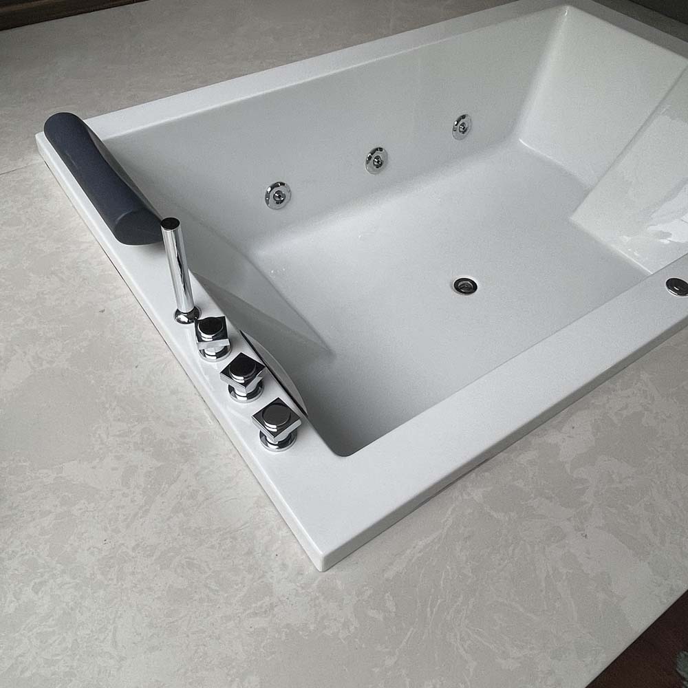 Bồn Tắm Đôi Massage Đèn 1.8M Caesar MT7180 - 4