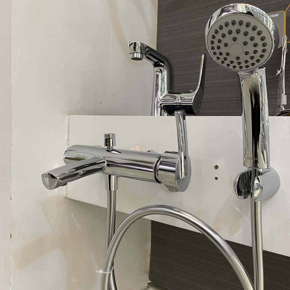Bộ vòi sen tắm nóng lạnh Caesar S543C - 2