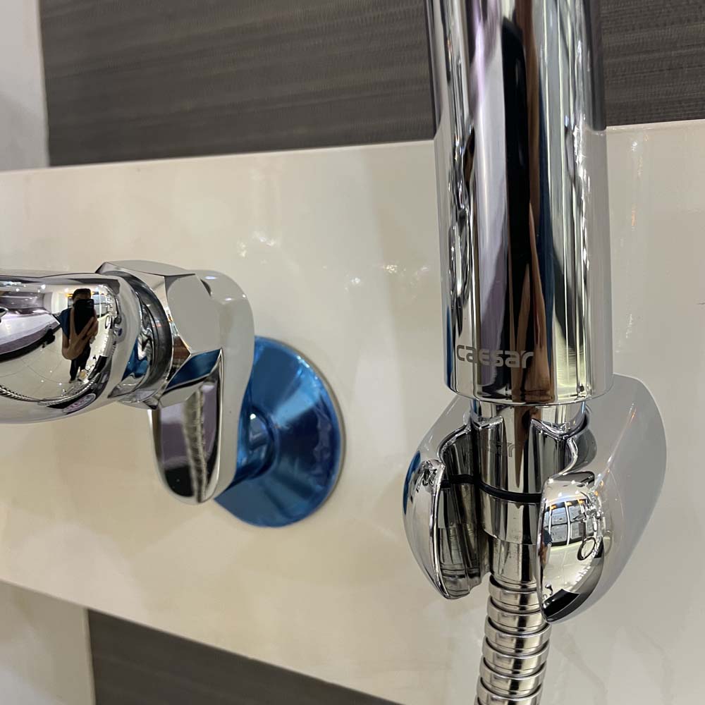 Bộ vòi sen tắm nóng lạnh Caesar S493C - 4
