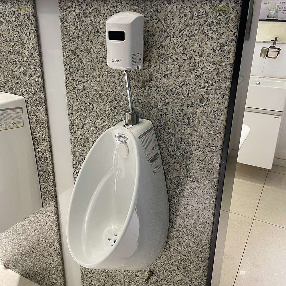 Bồn tiểu nam treo tường Caesar U0211 - 3