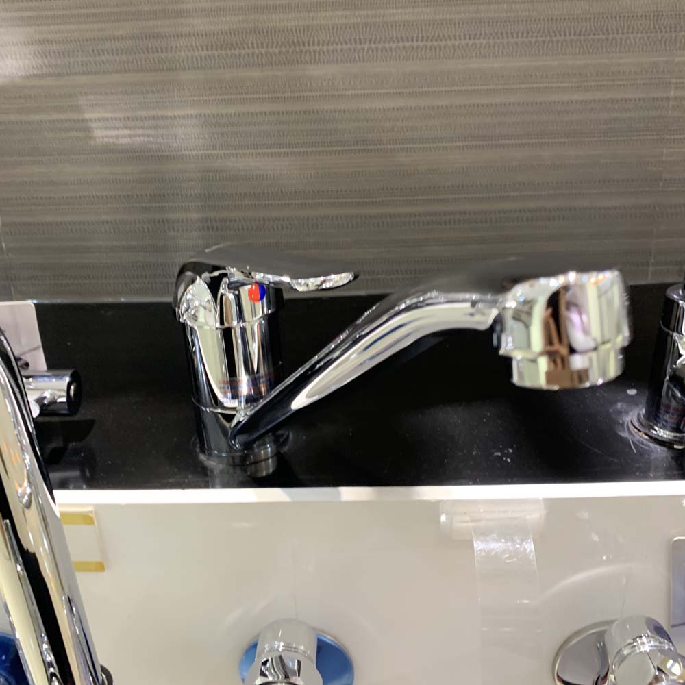 Vòi bếp nóng lạnh Caesar K511C - 8