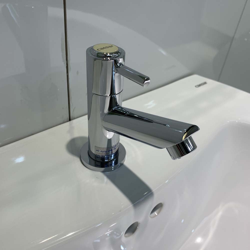 Vòi chậu lavabo lạnh Caesar B040C - 2