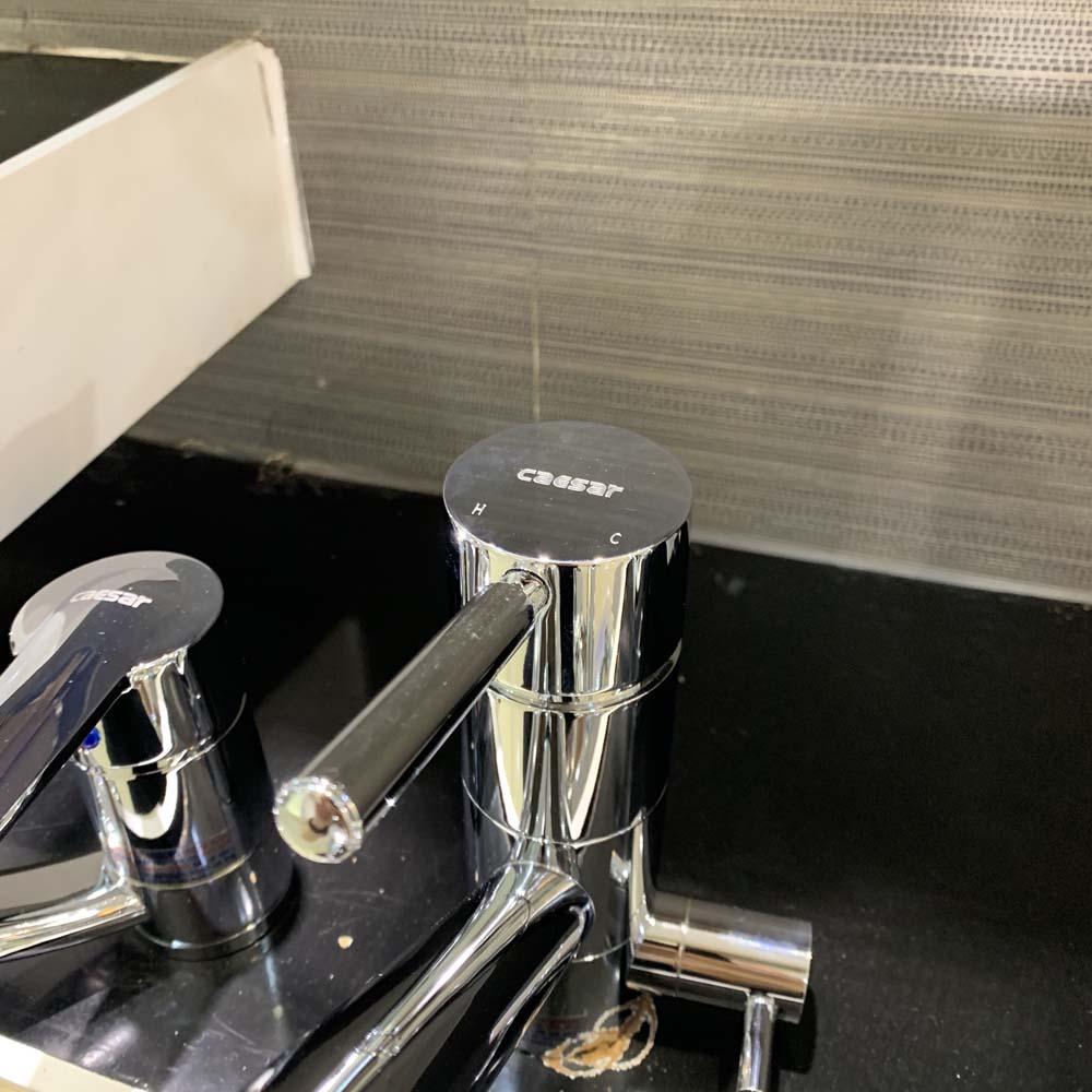 Vòi bếp nóng lạnh Caesar K745C - 4
