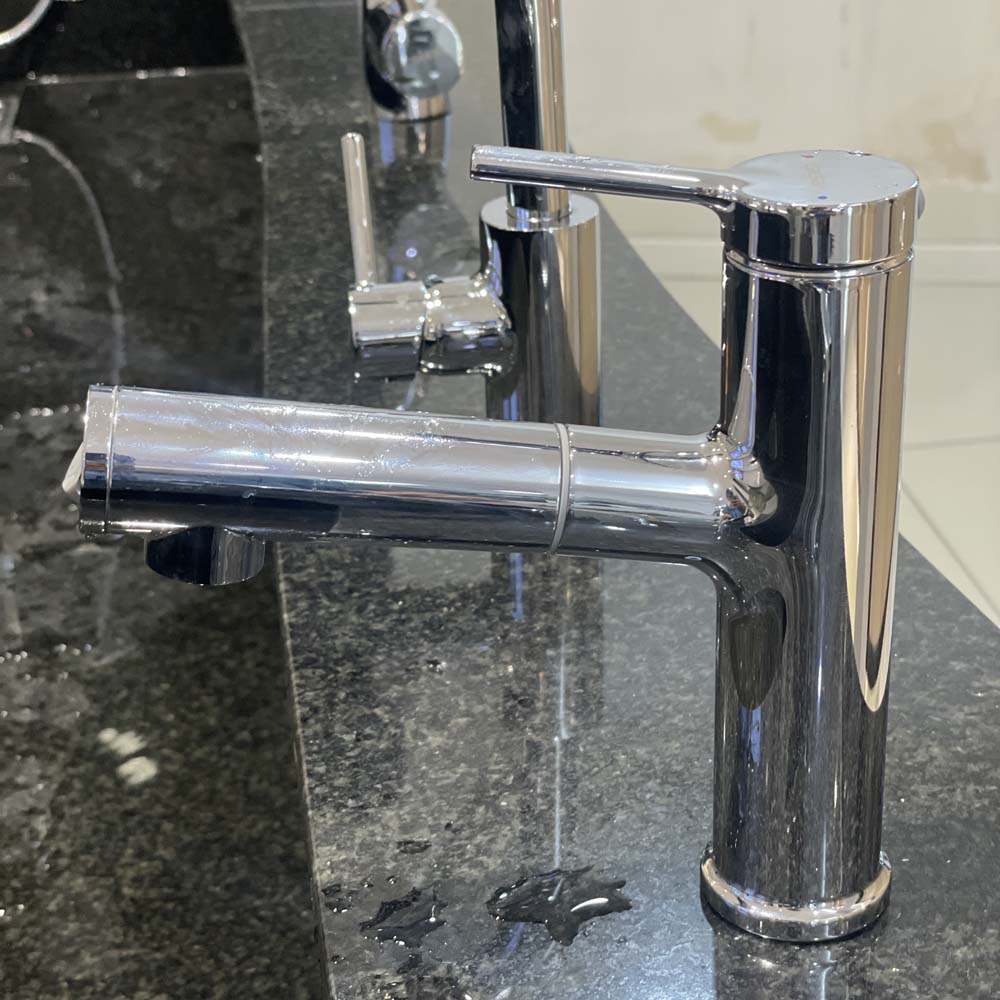 Vòi chậu lavabo nóng lạnh dây rút Caesar B196C - 9