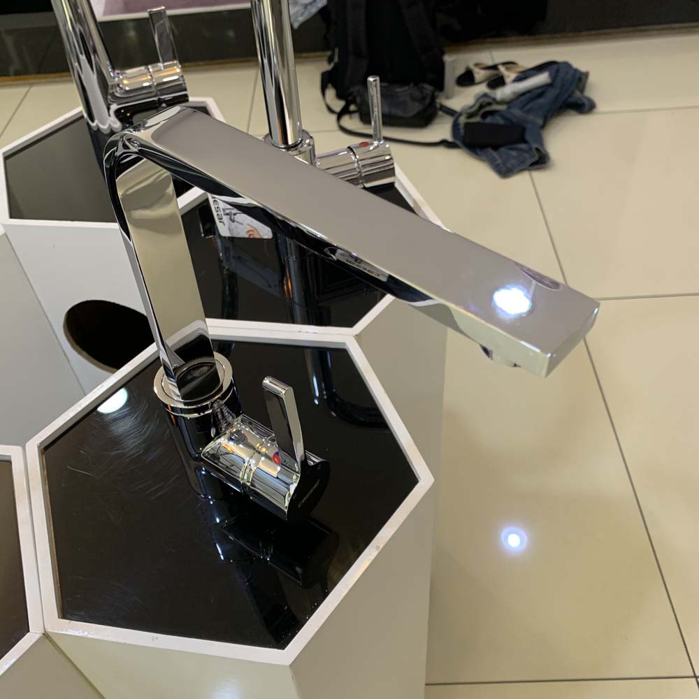 Vòi bếp nóng lạnh Caesar K665C - 3