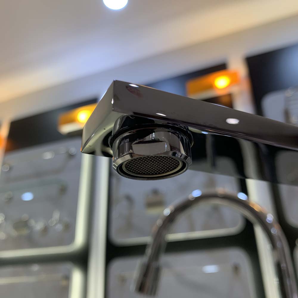 Vòi bếp nóng lạnh Caesar K665C - 4