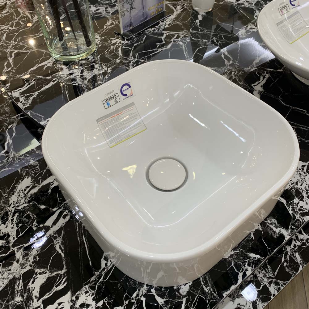 Chậu lavabo đặt bàn Caesar LF5256 - 2