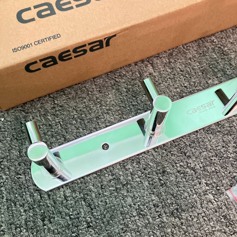 Móc áo Caesar ST857 - 4