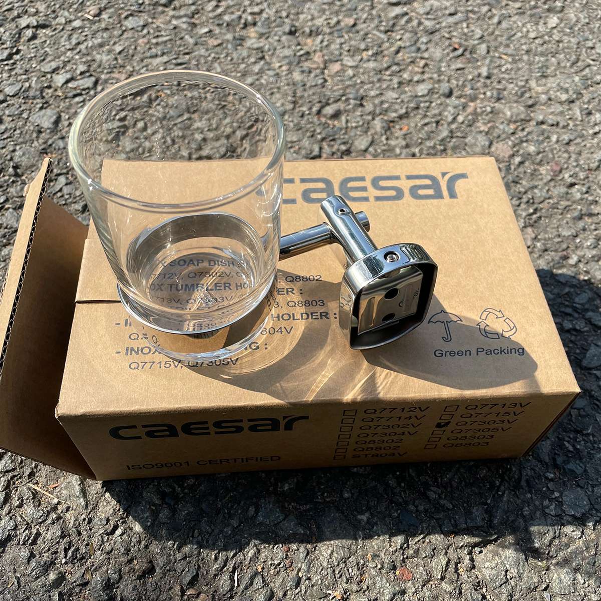 Kệ để bàn chải răng Caesar Q7303V - 4