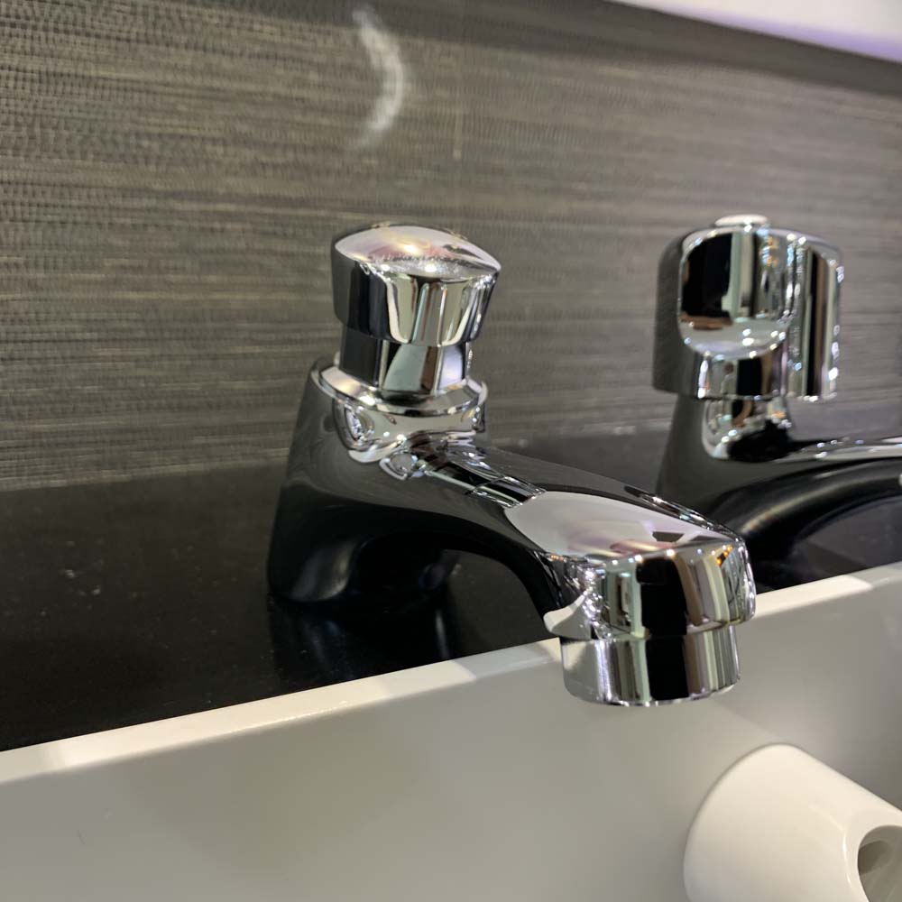 Vòi chậu lavabo lạnh Caesar B053CU - 7