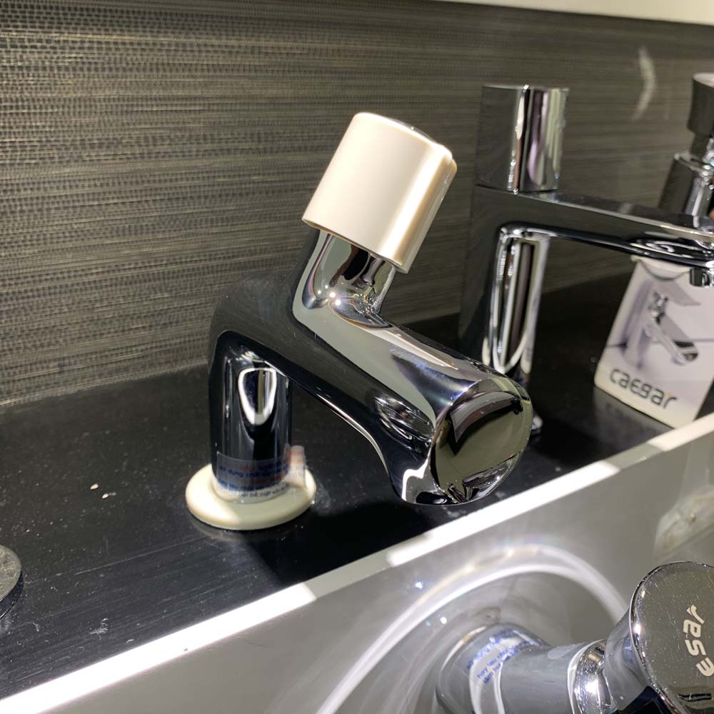 Vòi chậu lavabo lạnh Caesar B075C - 2