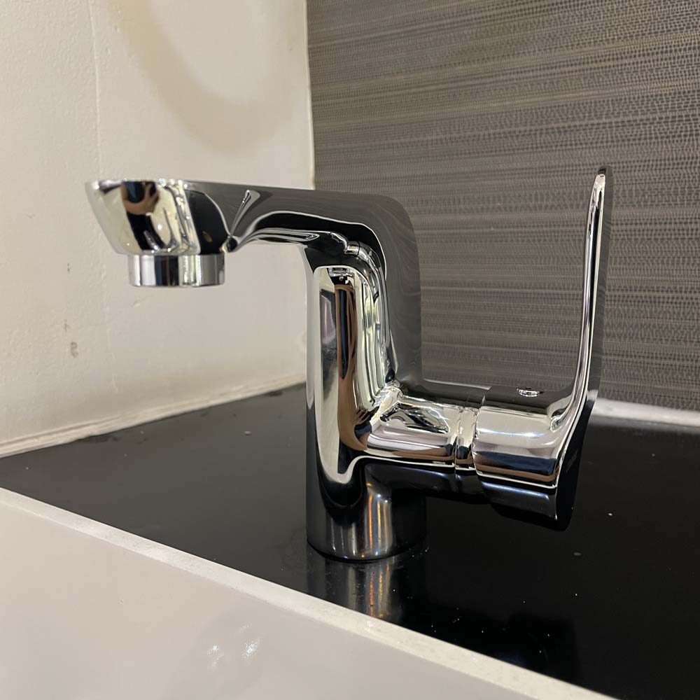 Vòi chậu lavabo nóng lạnh Caesar B740CU - 5