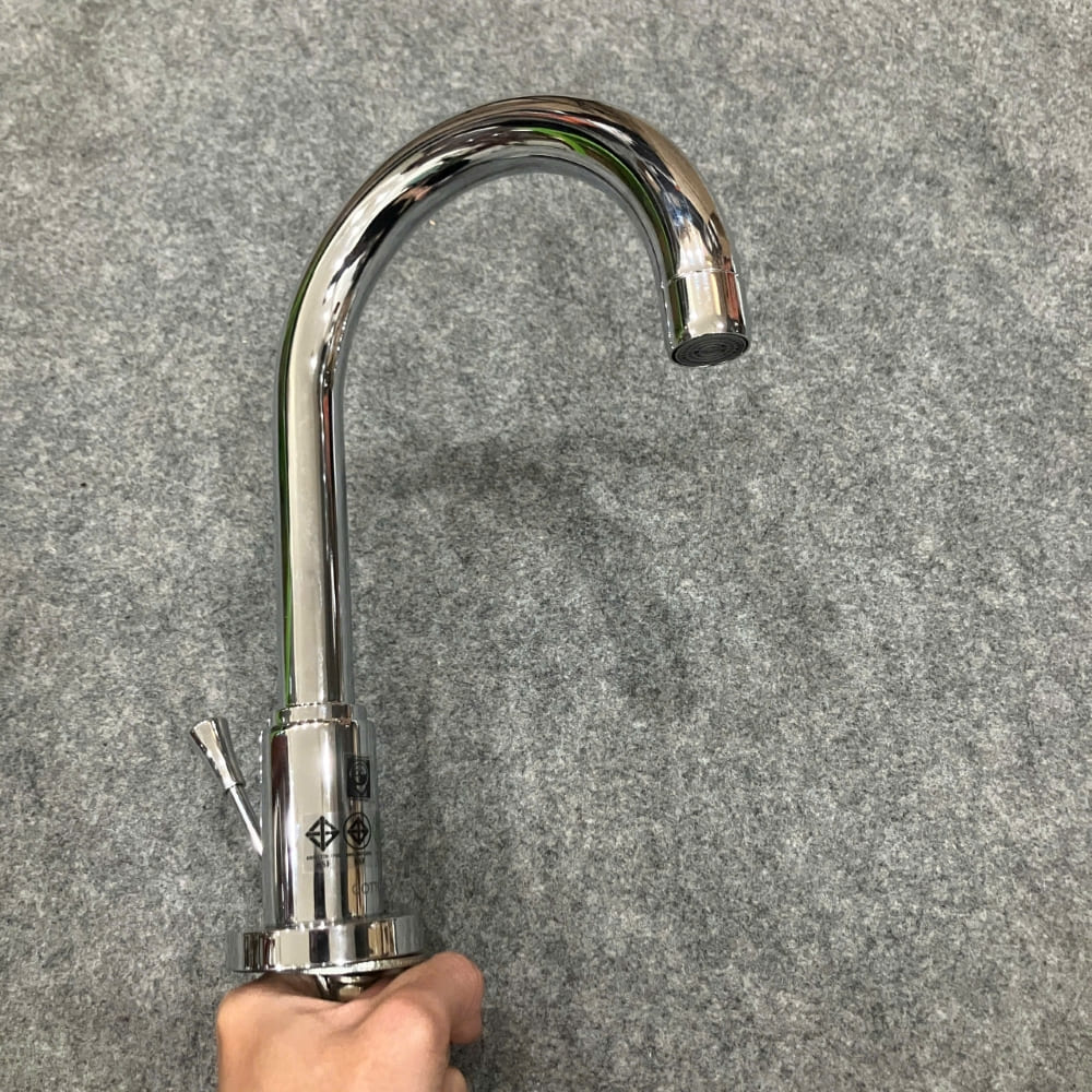 Vòi lavabo nóng lạnh COTTO 3 lỗ CT238C16 - 5