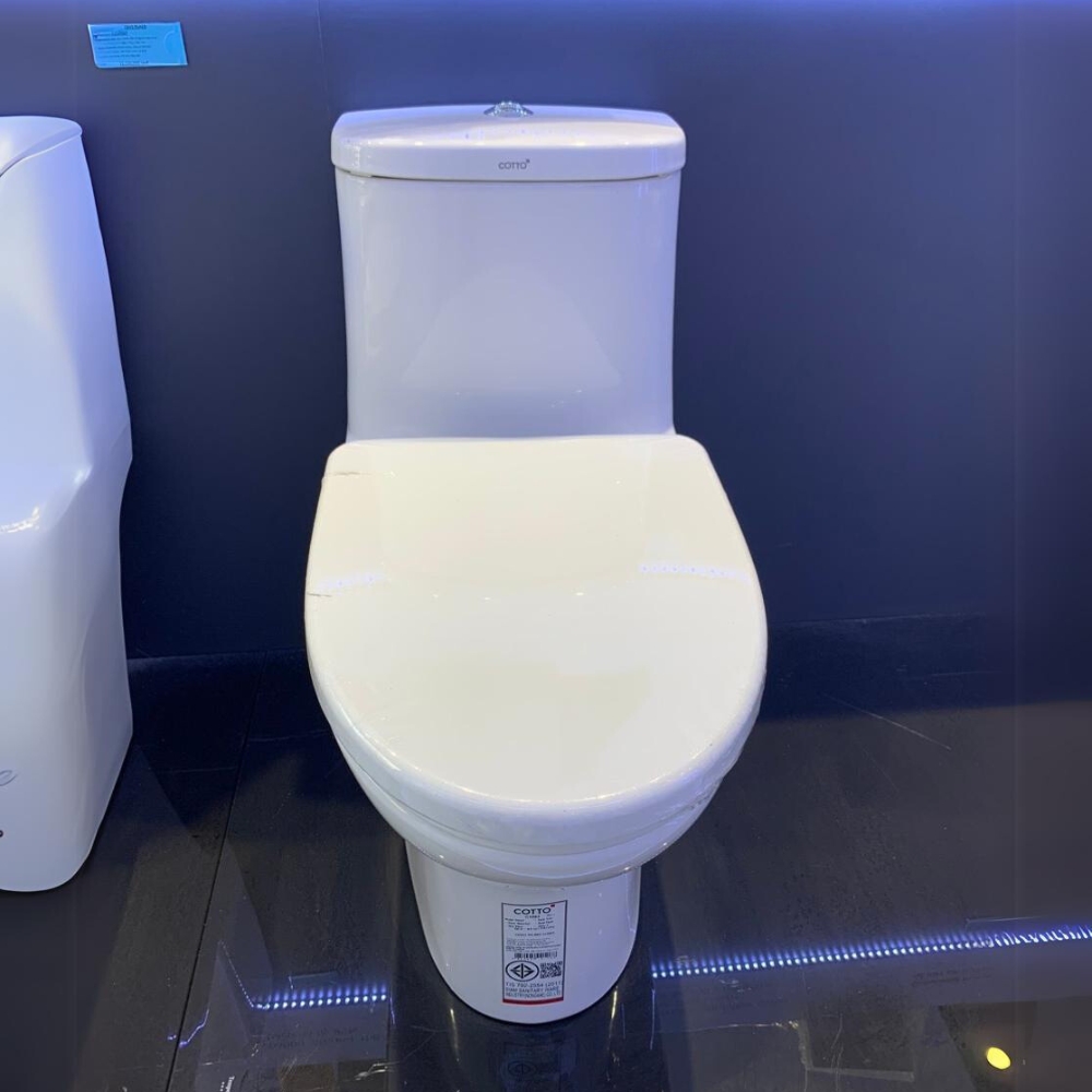 Bồn cầu 1 khối COTTO C1053 nắp êm dòng Micc - 2