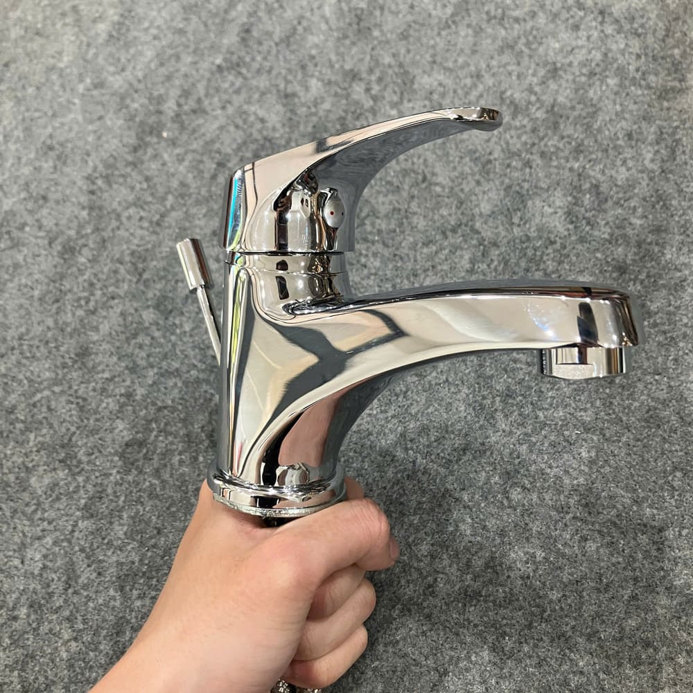 Vòi chậu lavabo COTTO CT561D nóng lạnh Arona - 4