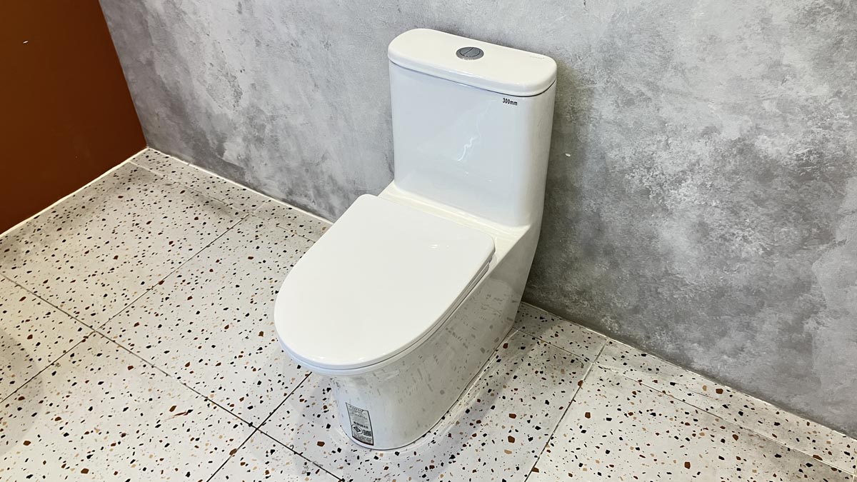 Bồn cầu 1 khối nắp êm COTTO C11001HNOS - 5