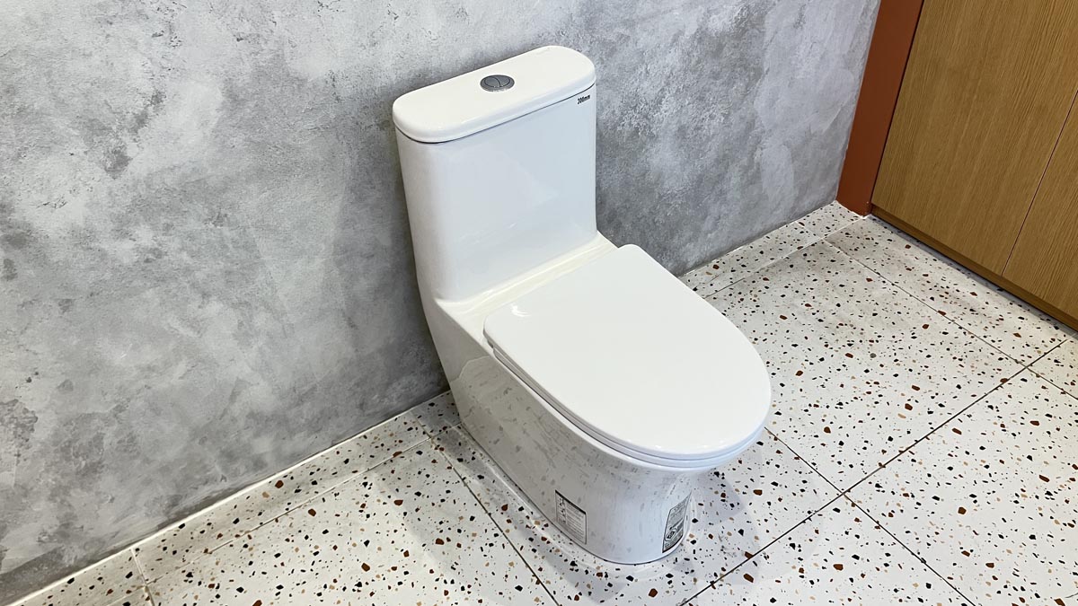 Bồn cầu 1 khối nắp êm COTTO C11001HNOS - 3