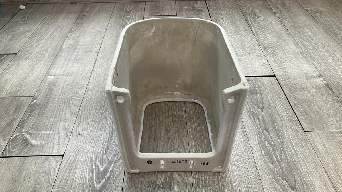 Chân chậu lavabo lửng COTTO C4241 - 4