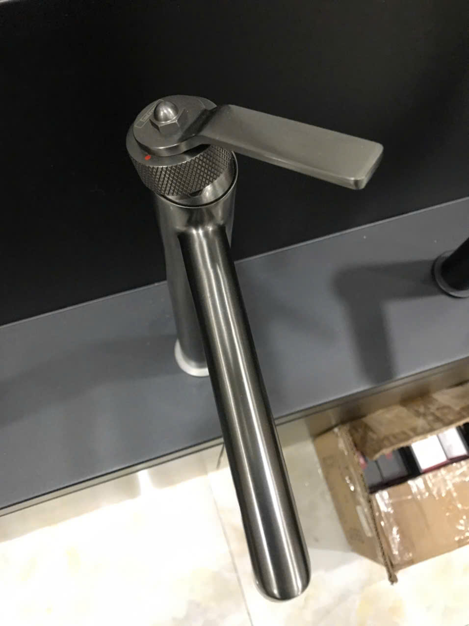 Vòi lavabo nóng lạnh thân cao Esslinger ES-28715-2-615QS - 4