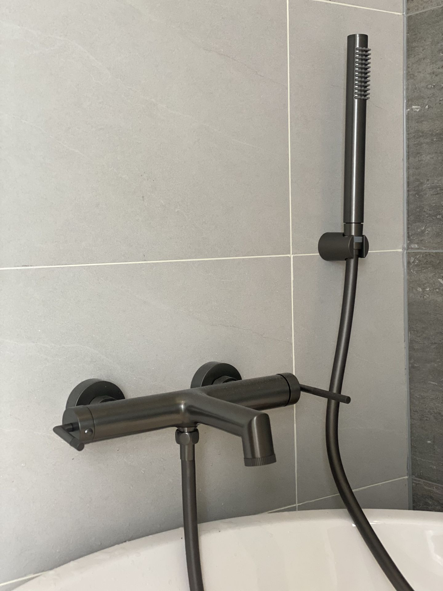 Sen tắm nóng lạnh gắn tường Esslinger ES-28703-615QS - 7