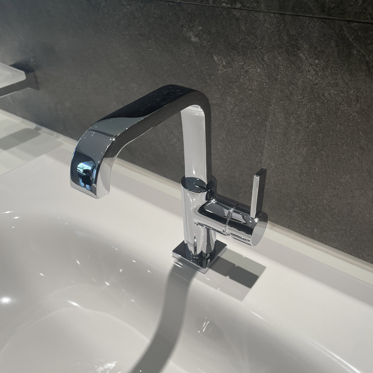 Vòi chậu nóng lạnh Allure GROHE 32146000 - 4