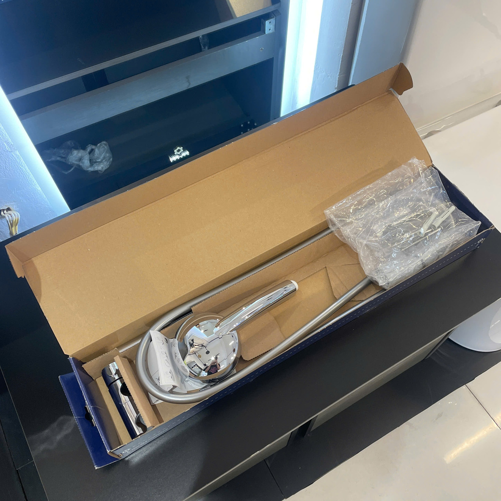 Bộ tay sen và thanh treo 4 chế độ New Tempesta Cosmopolitan 100 GROHE 27787002 - 3