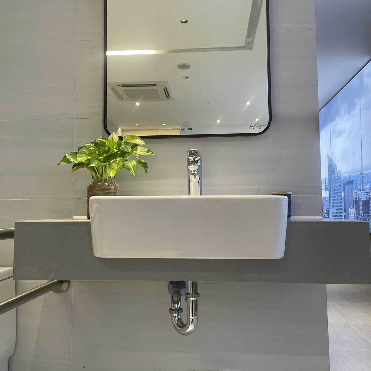 Chậu rửa lavabo bán âm bàn Eurocube GROHE 124581 - 9