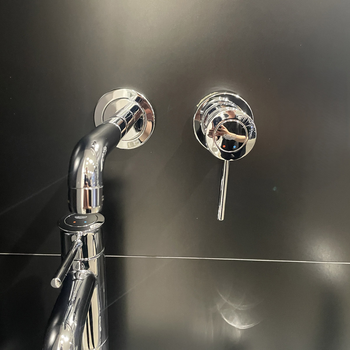Vòi chậu gắn tường nóng lạnh 2 lỗ BauClassic GROHE 20292000 - 5