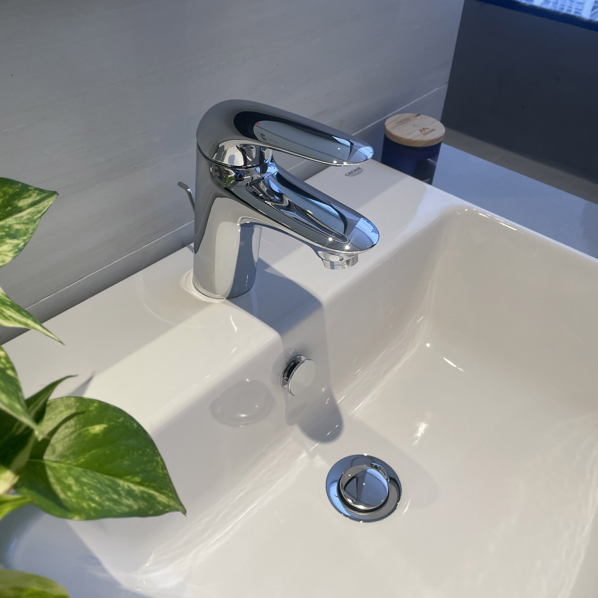 Vòi chậu nóng lạnh Eurostyle GROHE 23707003 - 3