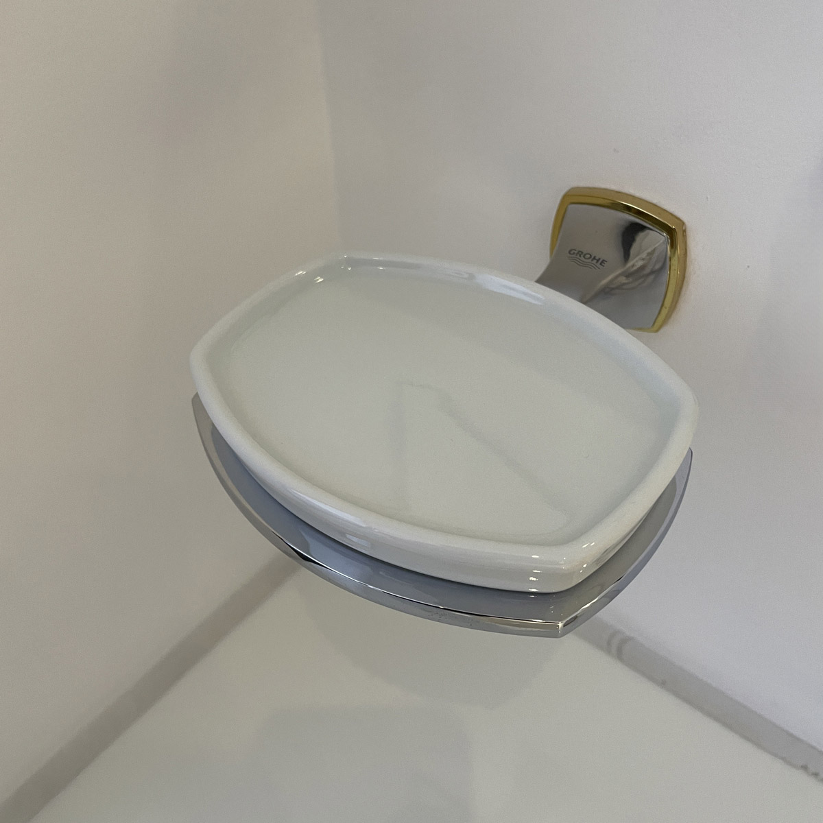 Kệ đựng xà phòng Grandera GROHE 40628000 - 5