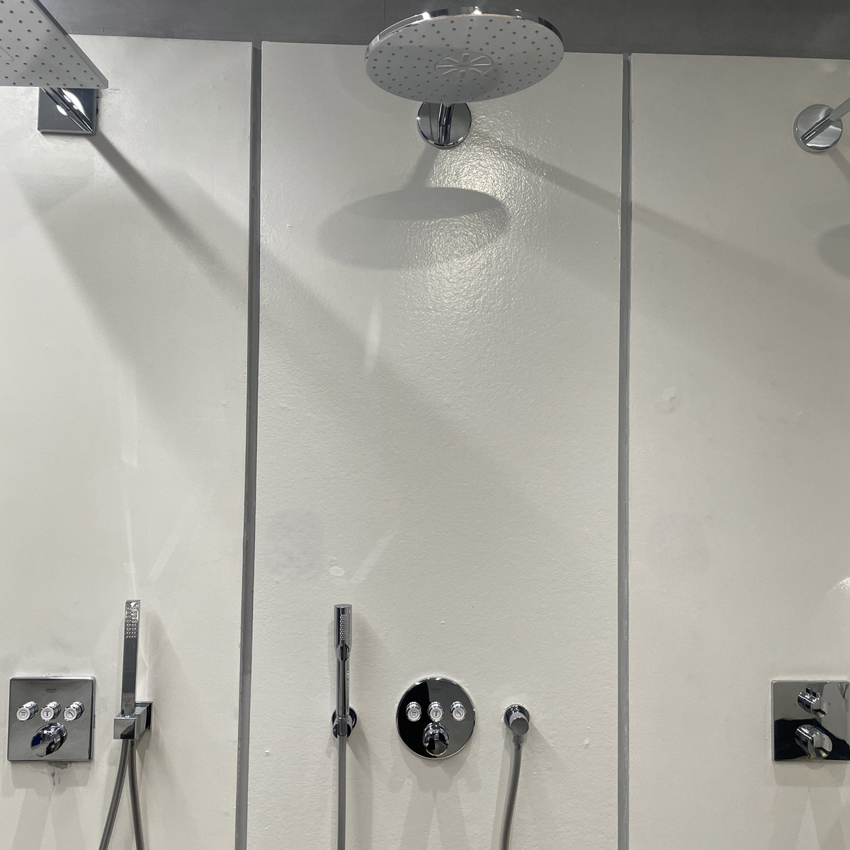 Bộ sen âm tường ổn nhiệt với bát sen GROHE 34705000 - 3
