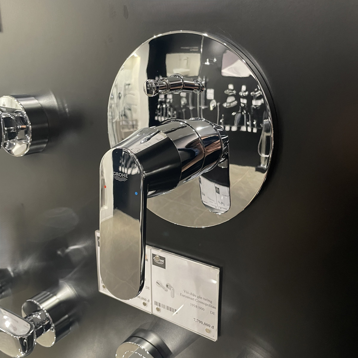 Van nóng lạnh kèm chuyển hướng 2 đường Eurosmart Cosmopolitan GROHE 19382000 - 6